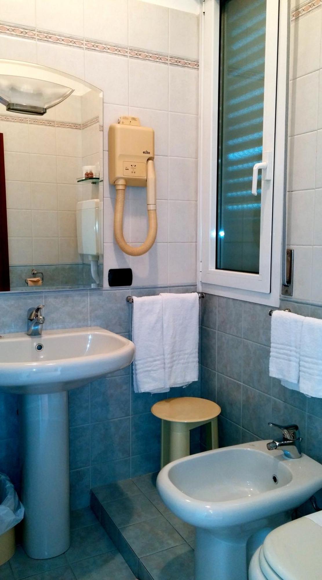 Hotel Aquila Castelfranco Emilia Pokoj fotografie